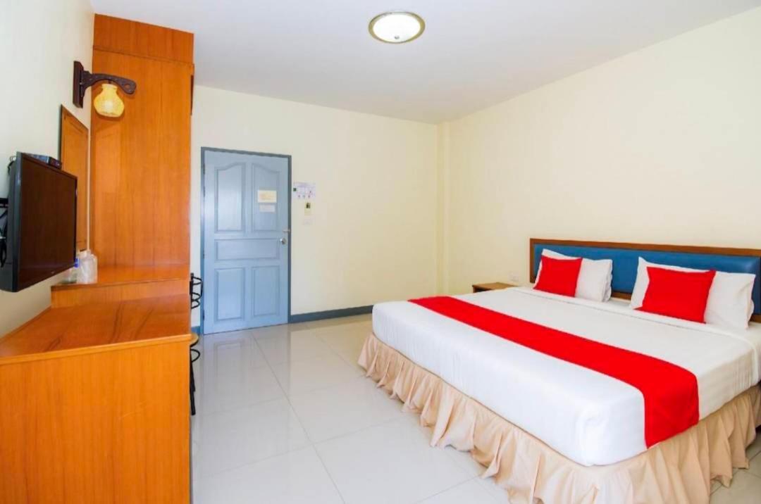 Baan Poemsuk Huahin Hotell Exteriör bild