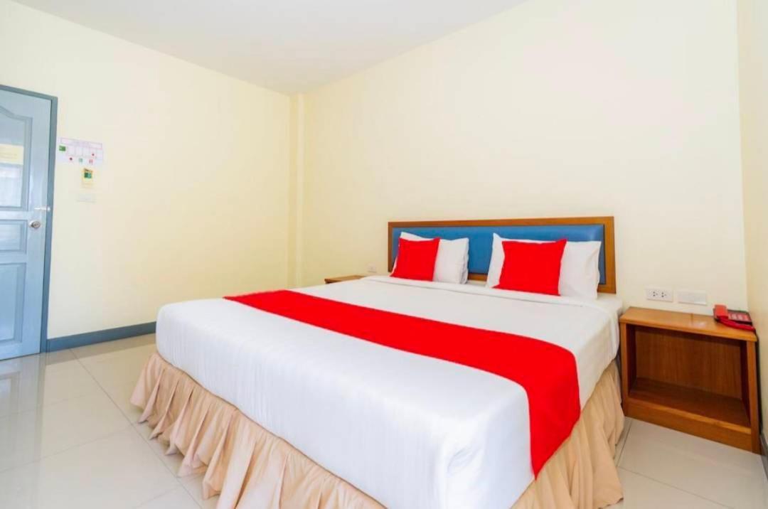 Baan Poemsuk Huahin Hotell Exteriör bild