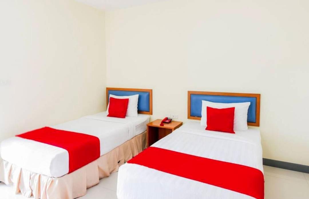 Baan Poemsuk Huahin Hotell Exteriör bild